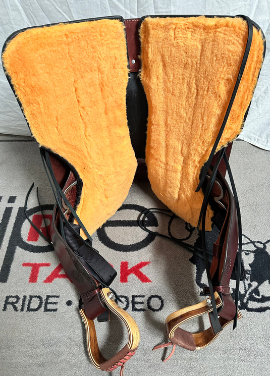 Circle Y Burnett Flex 2 Trail Saddle 17.5"