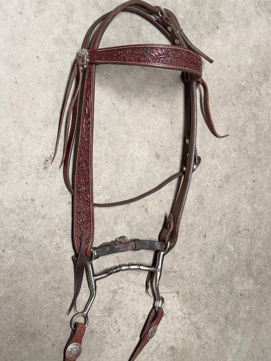 Used Bridle Set - Platte Valley Saddlery Floral Tooled Browband, TOKLAT Mylers Mullen Triple Barrel Bit, Buckaroo Reins