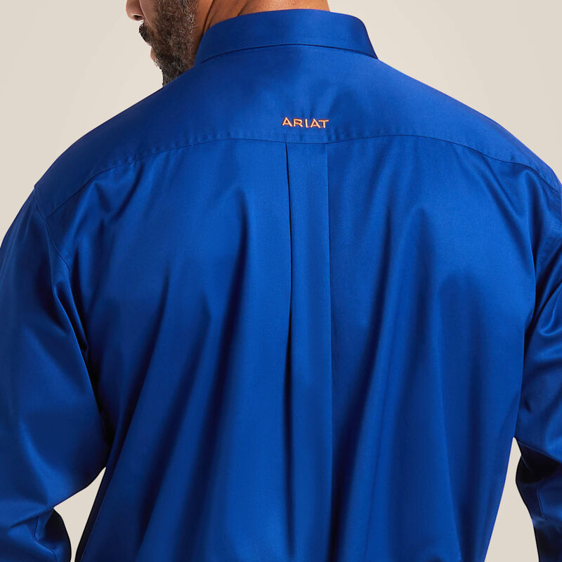 Load image into Gallery viewer, Ariat Mens Solid Twill Classic Fit Long Sleeve Shirt - Ultramarine
