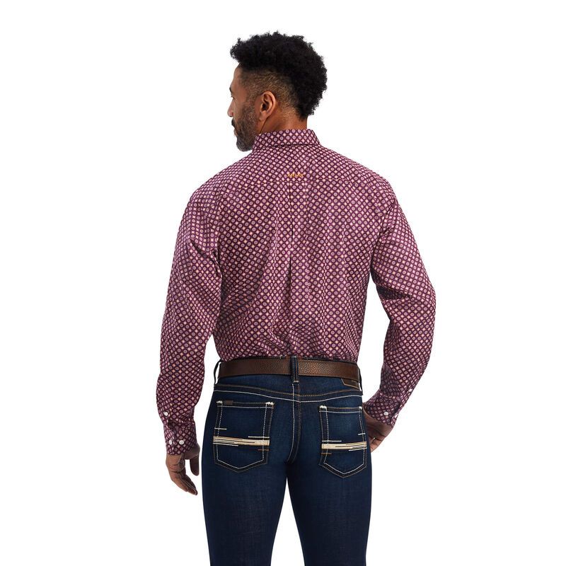 Load image into Gallery viewer, Ariat Mens Wrinkle Free Deklan Classic Long Sleeve Shirt - Pickled Beet
