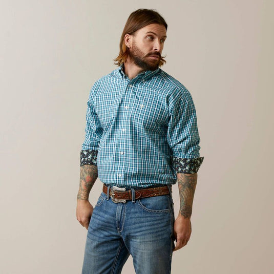 Ariat Mens Wrinkle Free Cayden Classic Fit Long Sleeve Shirt - Navy
