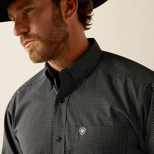 Ariat Mens Jade Classic Fit Long Sleeve Shirt - Black
