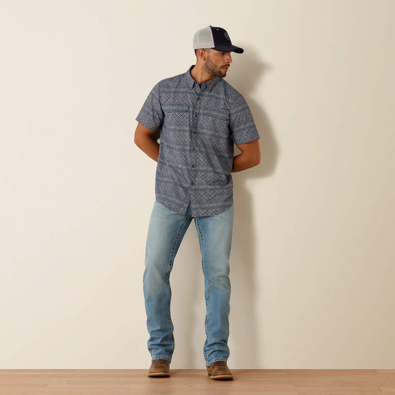 Load image into Gallery viewer, Ariat Mens VentTek Outbound Fitted Short Sleeve Print Shirt - Dark Denim
