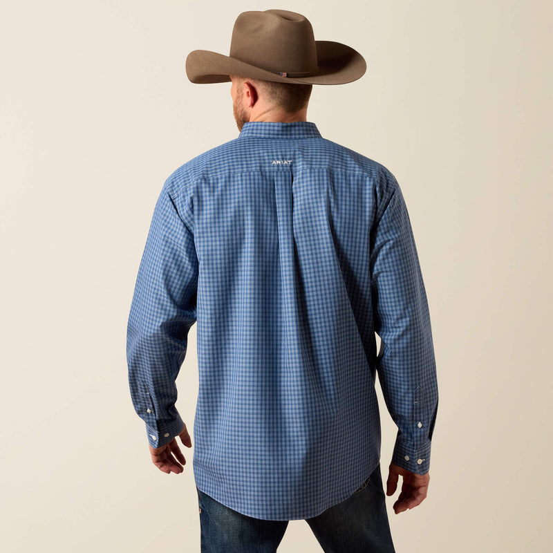 Load image into Gallery viewer, Ariat Mens Wrinkle Free Canyon Classic Fit Long Sleeve Shirt - Ensign Blue Plaid
