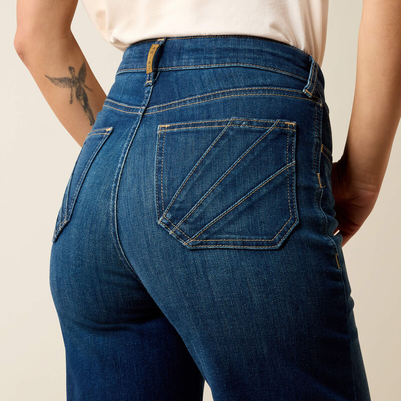 Load image into Gallery viewer, Ariat Womens Ultra High Rise Penelope Wide Leg Denim Jean - Lakewood
