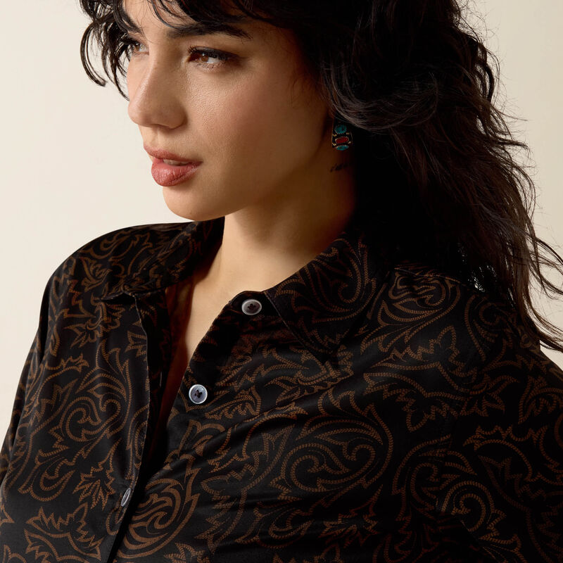 Load image into Gallery viewer, Ariat Womens Homestyle Print Shirt - Boot Scootin'
