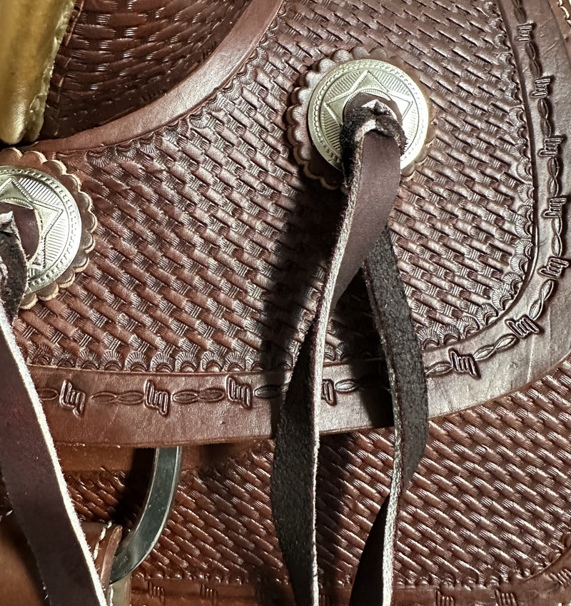 Load image into Gallery viewer, Triple R Kid Modified Association Rancher Saddle 12"
