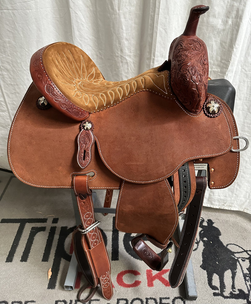 Load image into Gallery viewer, Martin Saddlery Chestnut Stingray Barrel Saddle 14"
