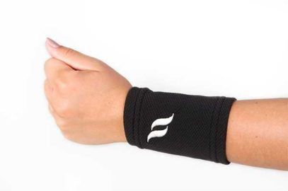 Load image into Gallery viewer, Back On Track Physio Wrist Brace - Black
