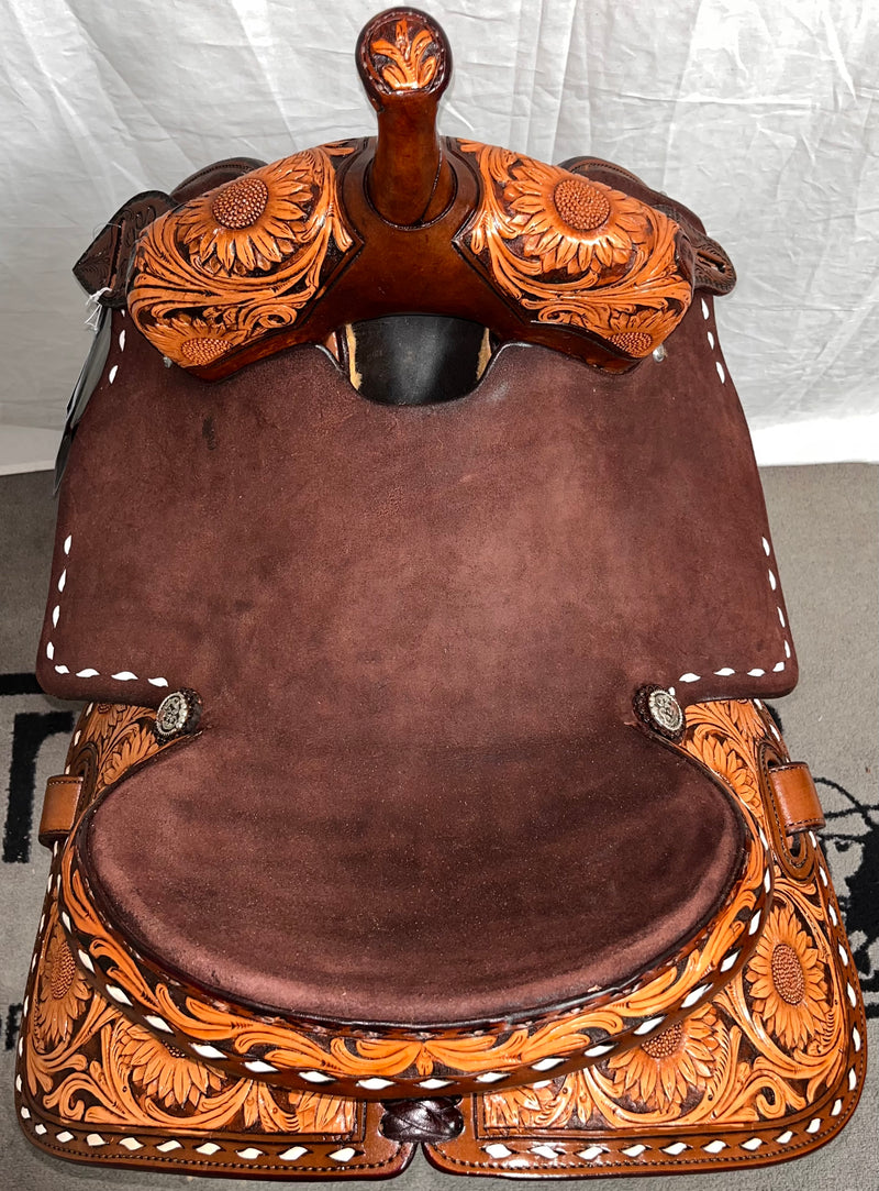 Load image into Gallery viewer, ST BR450 Buckstitch Barrel Saddle 14.5"
