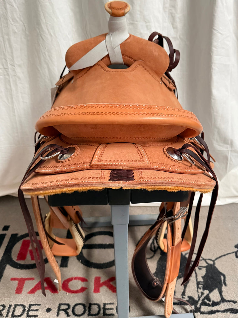 Load image into Gallery viewer, Martin Saddlery Heavy Oil Rancher Saddle 15"
