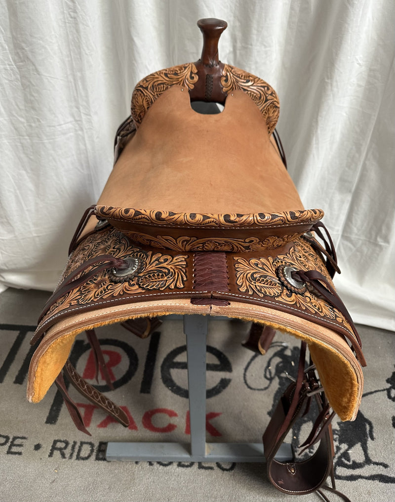Load image into Gallery viewer, Martin Saddlery Performance Natural Floral Saddle 16.5"
