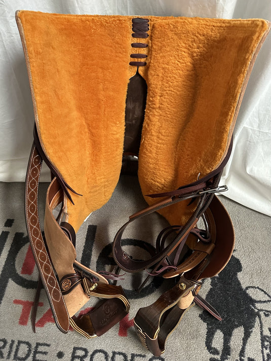 Martin Saddlery Performance Natural Floral Saddle 16.5"