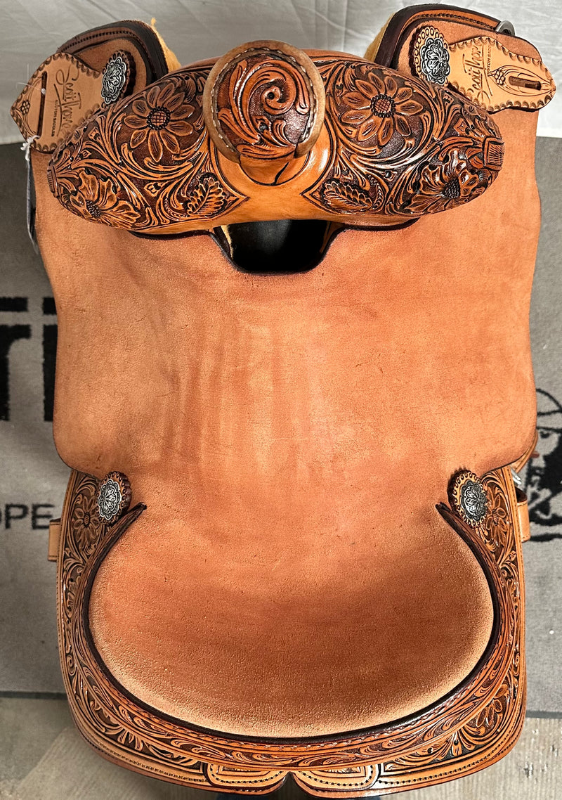 Load image into Gallery viewer, ST 1/2 Floral Team Roper Saddle 14.5"
