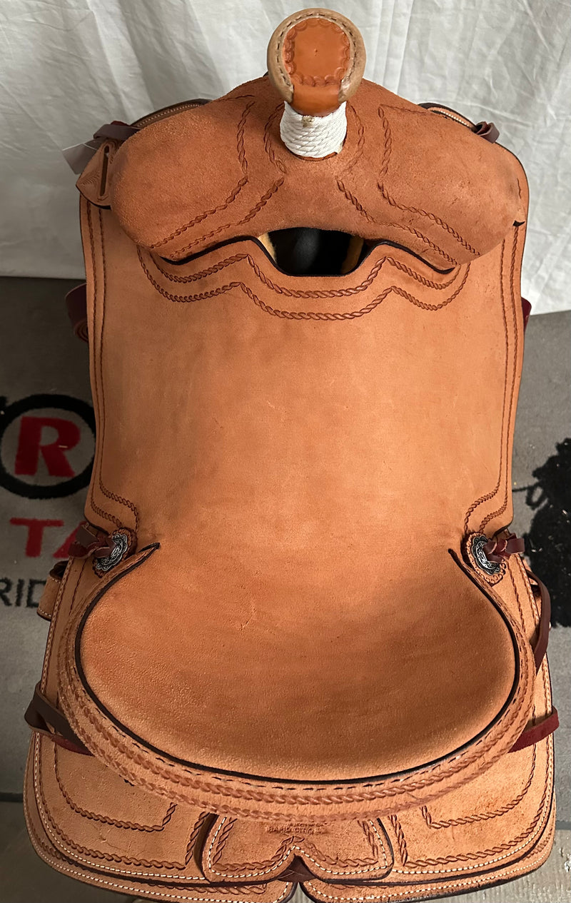 Load image into Gallery viewer, Triple R Modified Association Rancher Saddle 16"
