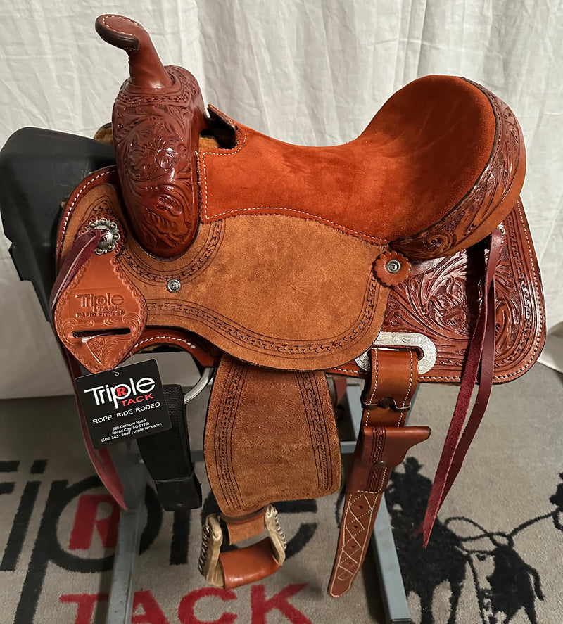 Load image into Gallery viewer, Triple R Kid Barrel Saddle 12"
