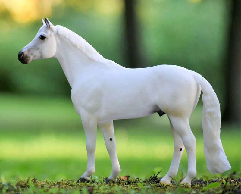 Load image into Gallery viewer, Breyer Snowman
