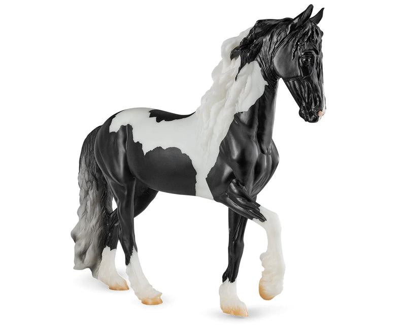 Load image into Gallery viewer, Breyer Ezra Battlefield Angel HP
