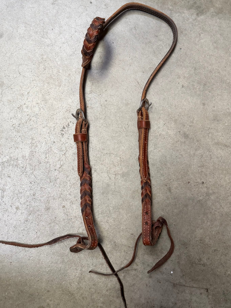 Load image into Gallery viewer, Used One Ear Blood Lace Headstall
