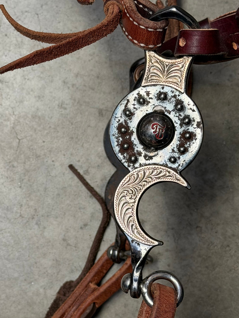 Load image into Gallery viewer, Used One Ear Headstall, Balding Short Santa Barbara Verona w/ Roller Bit, Split Reins
