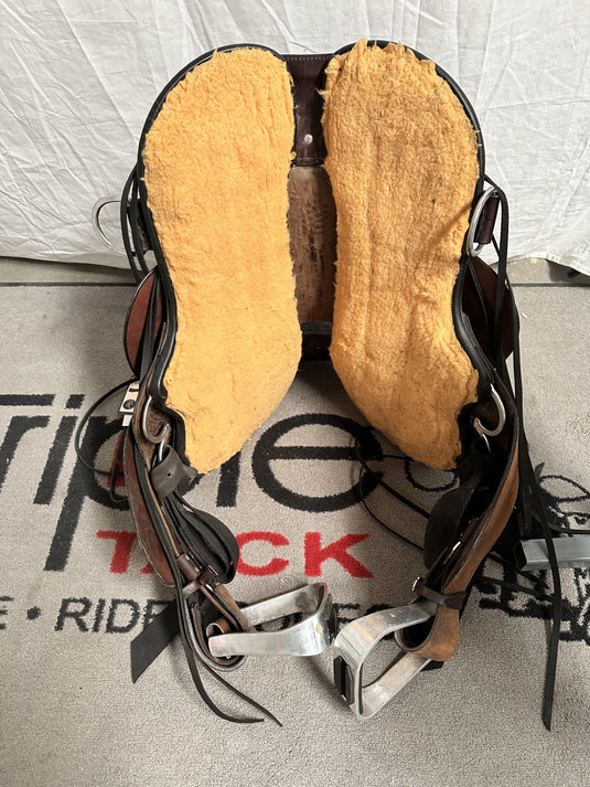 Used (Like New) Circle Y Creedmore Flex2 Trail Saddle 15"