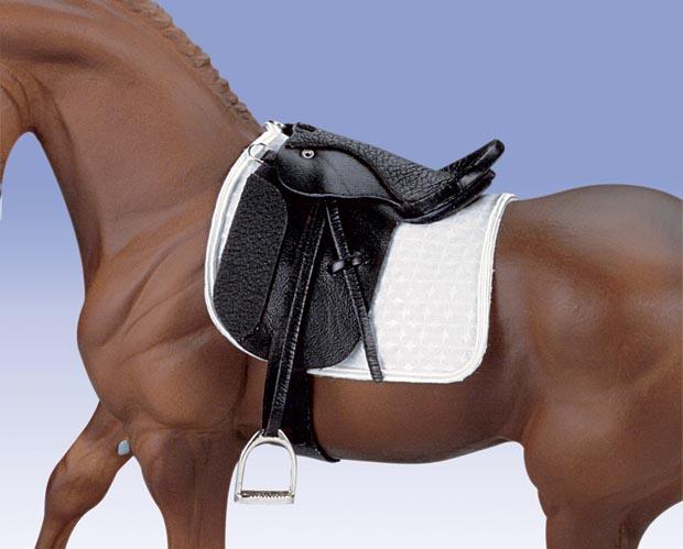 Load image into Gallery viewer, Breyer Stoneleigh II Dressage Saddle
