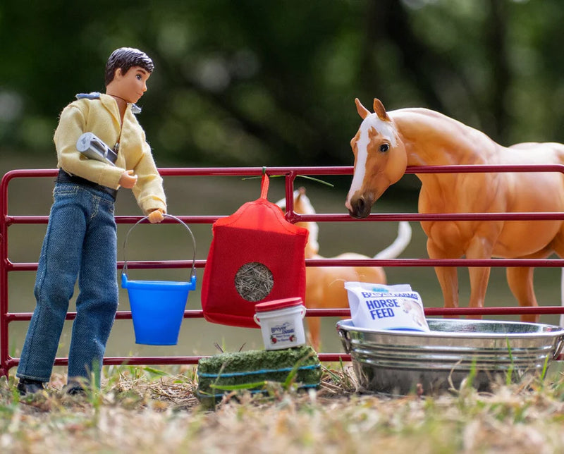 Load image into Gallery viewer, Breyer Stable Feed Set
