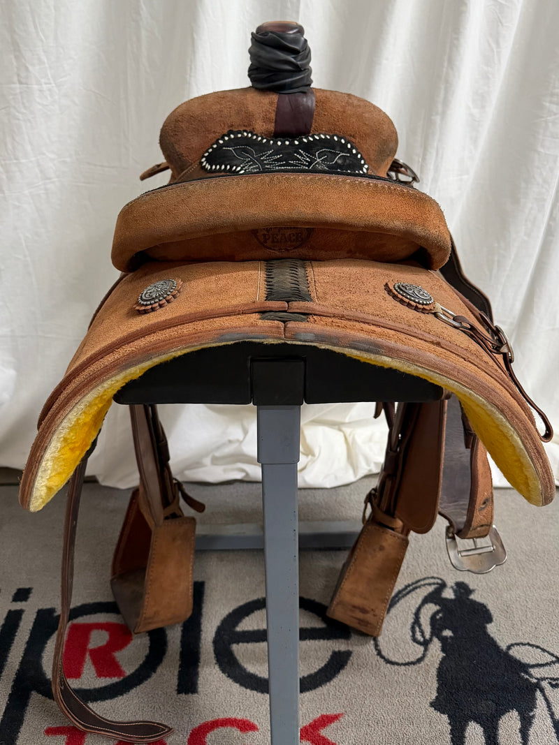 Load image into Gallery viewer, Used Peace Saddles Team Roper Saddle 14.5" &amp; Matching Breast Collar
