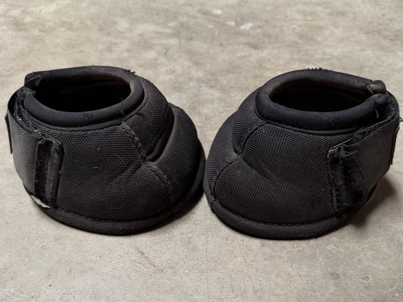 Load image into Gallery viewer, Used CE DyNo Turn Bell Boots - Black - Large
