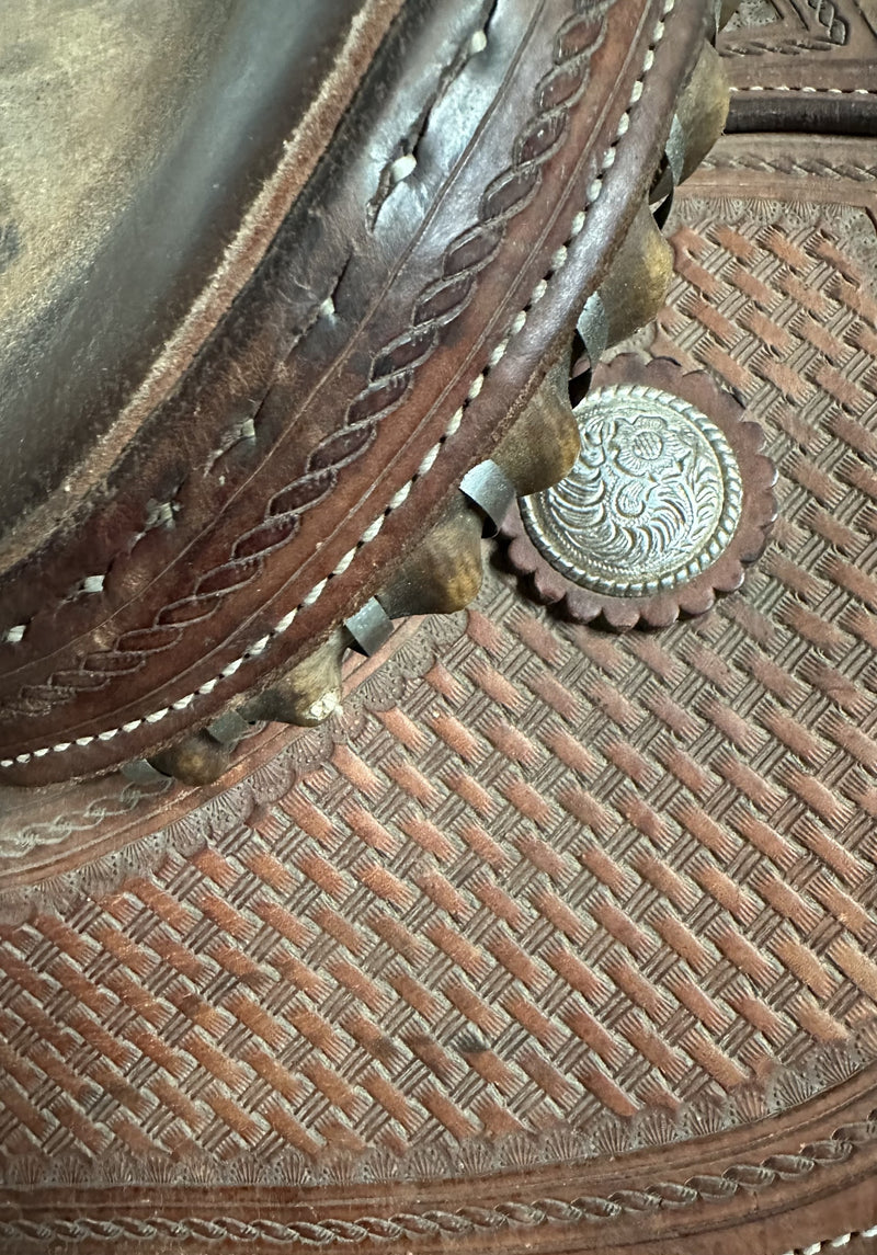 Load image into Gallery viewer, Used J. Stead 1/2 Basket Team Roper Saddle 14"
