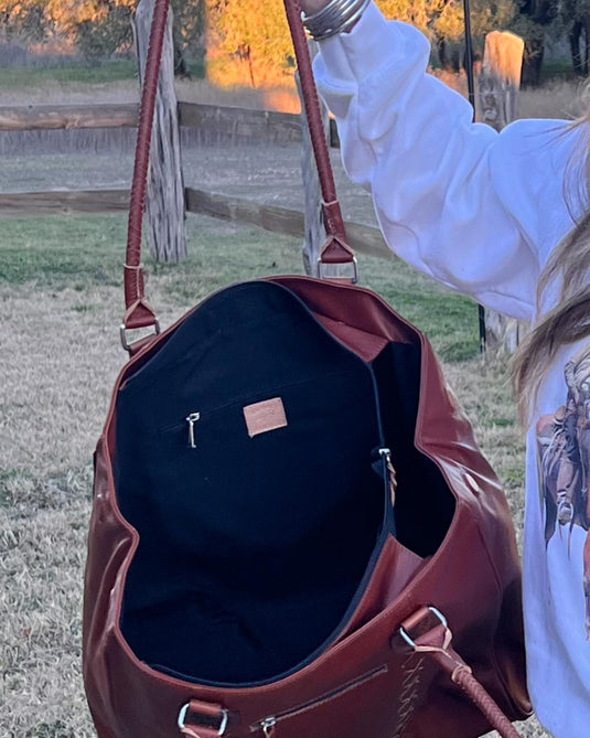 Victoria Rafter T Rafter T Concealed Carry Carry-All Bag with Braided Handle – Triple R Tack