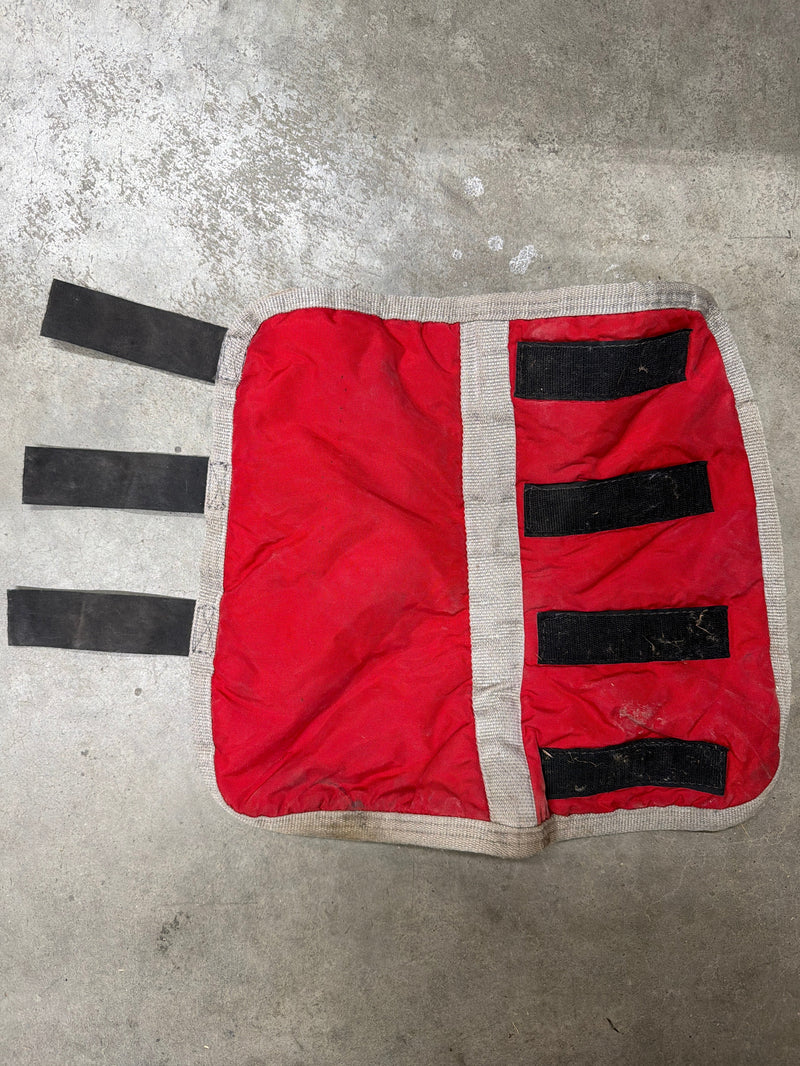 Load image into Gallery viewer, Used Shipping Boots - Red
