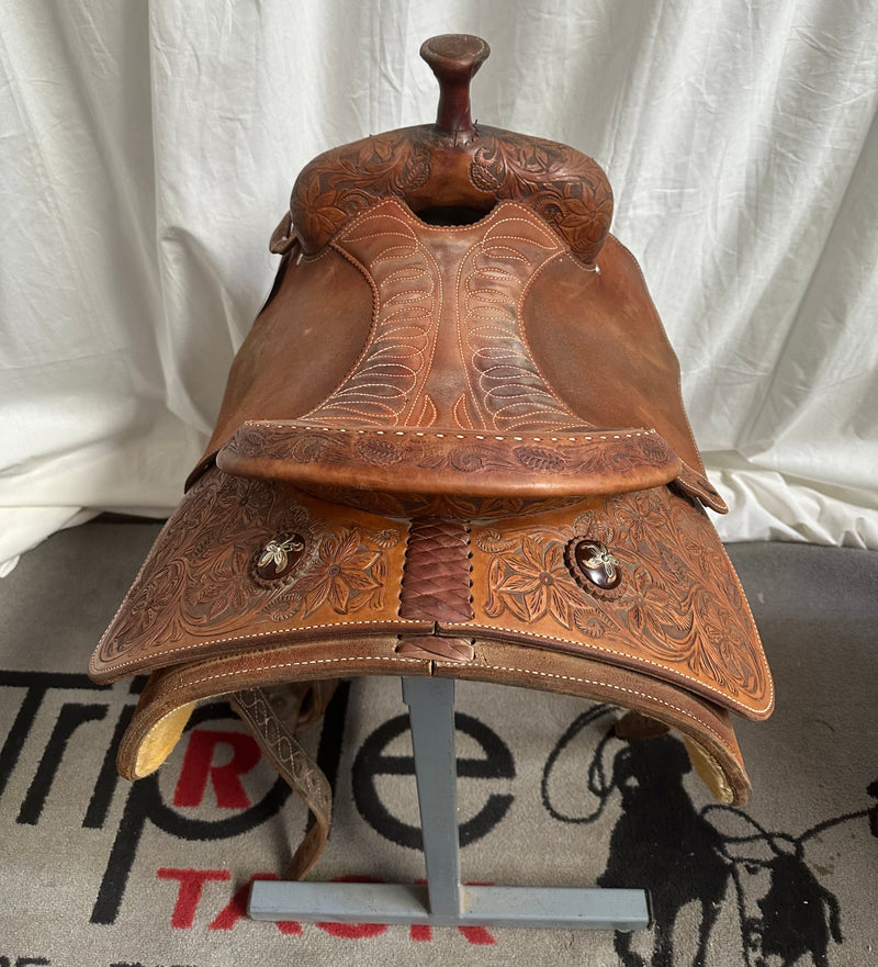 Load image into Gallery viewer, Used Martin Saddlery Team Roper Saddle - 14.5”
