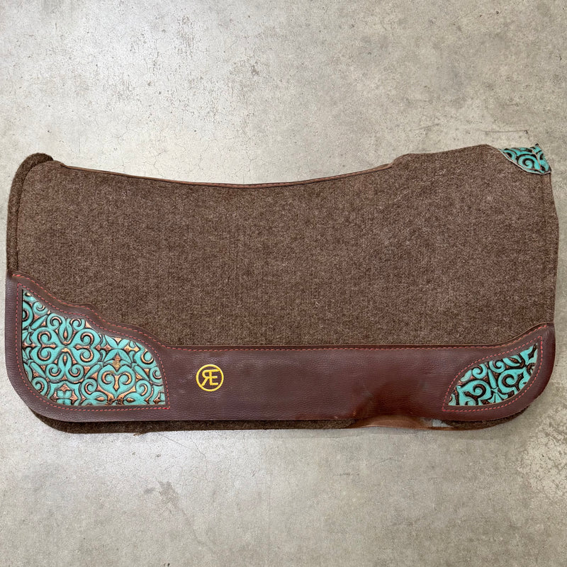 Load image into Gallery viewer, Used Reinsman Turquoise Embossed Corners Wool Pad
