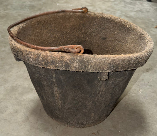 Used Rubber Feed Bucket