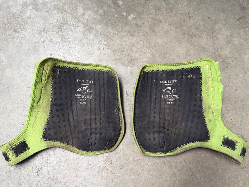 Load image into Gallery viewer, Used PC SMB Elite Protective Boots - Green - Medium - Hind
