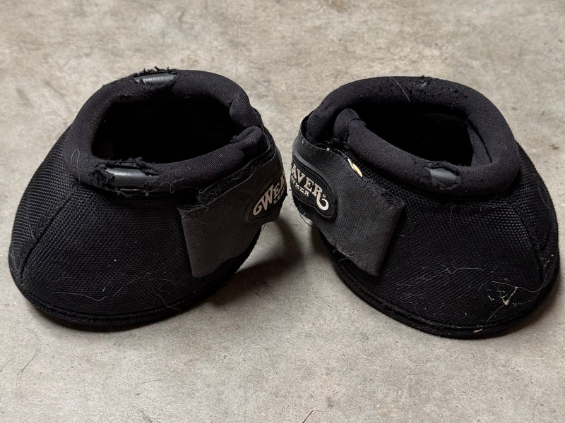 Load image into Gallery viewer, Used Weaver Bell Boots - Black - Medium
