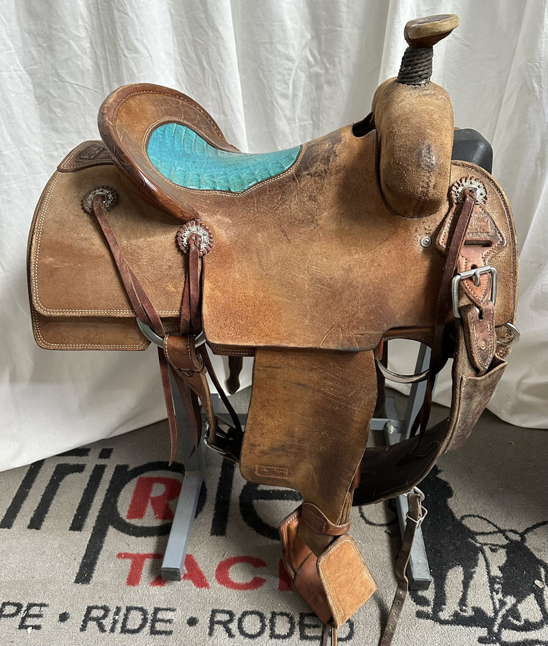 Load image into Gallery viewer, Used Trent Ward Team Roper Saddle 15”
