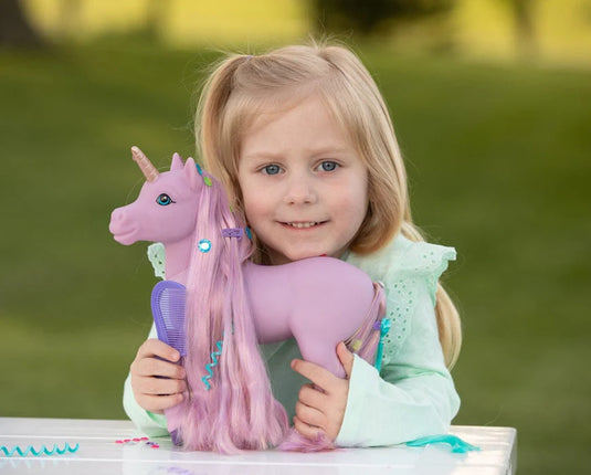 Breyer Iris - Mane Beauty Styling Unicorn