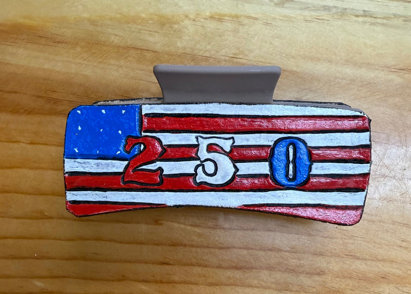 Load image into Gallery viewer, Medium Tooled Leather Claw Hair Clip - 250 USA Flag

