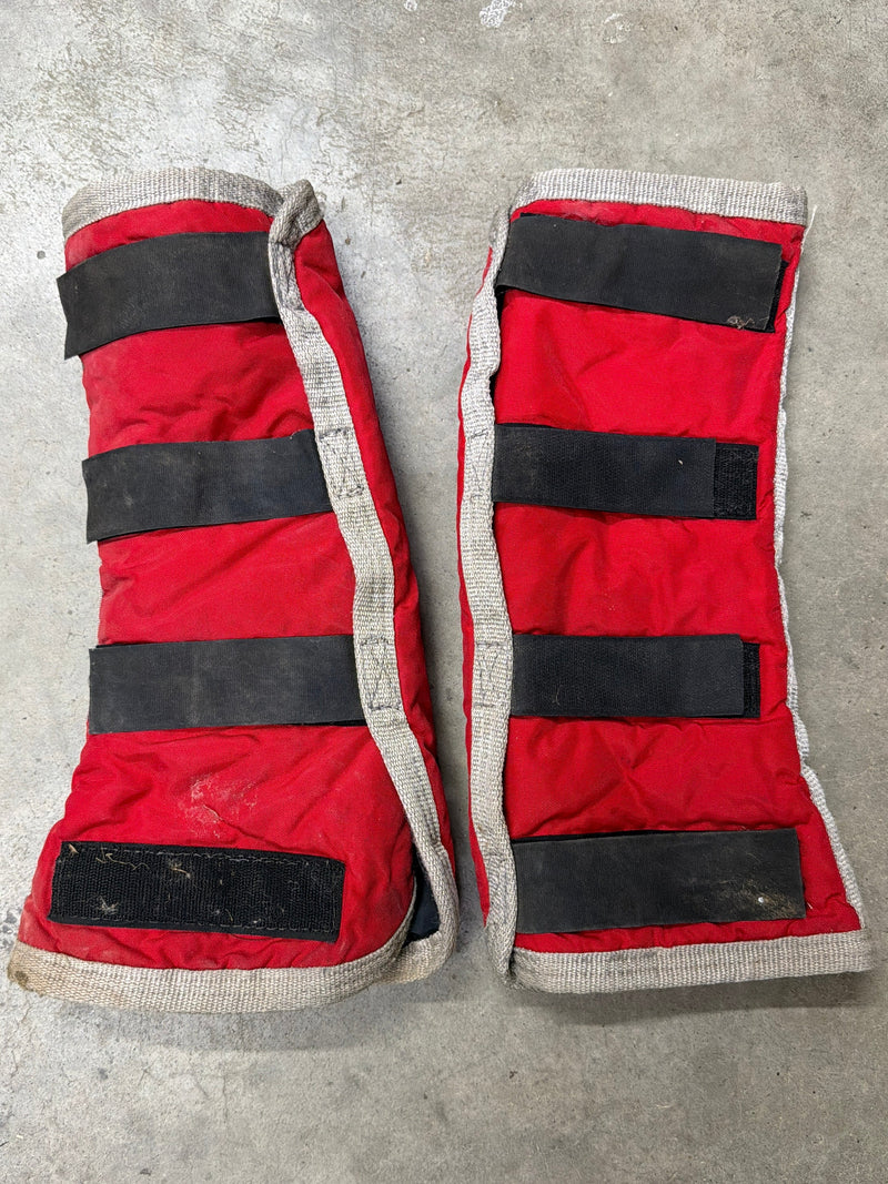 Load image into Gallery viewer, Used Shipping Boots - Red
