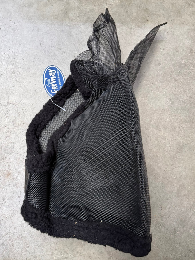 Load image into Gallery viewer, Used (Like New) Formay Deluxe Fly Mask w/ Ears - Black - Medium
