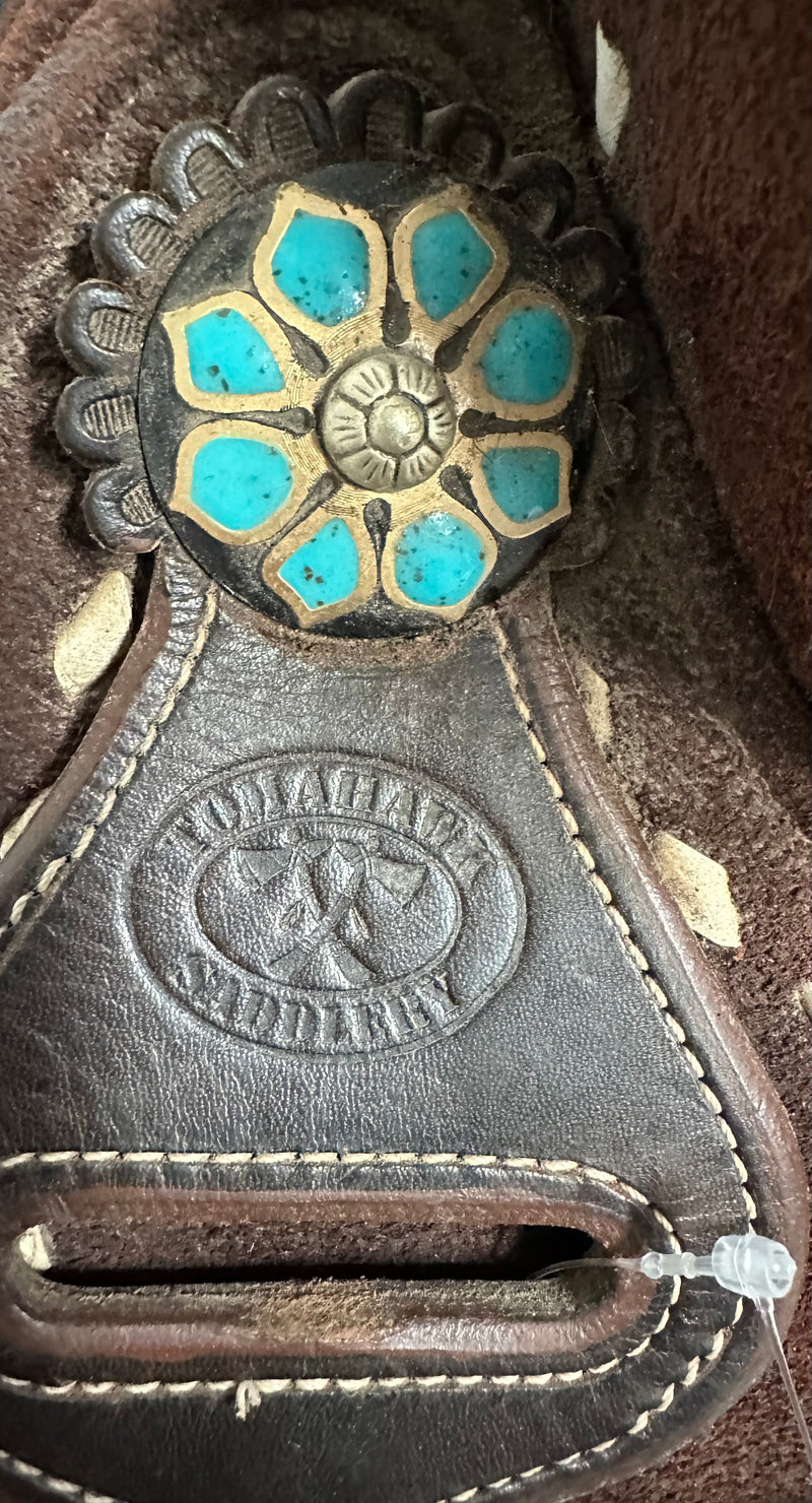 Load image into Gallery viewer, Used Tomahawk Saddlery Barrel Saddle 16"
