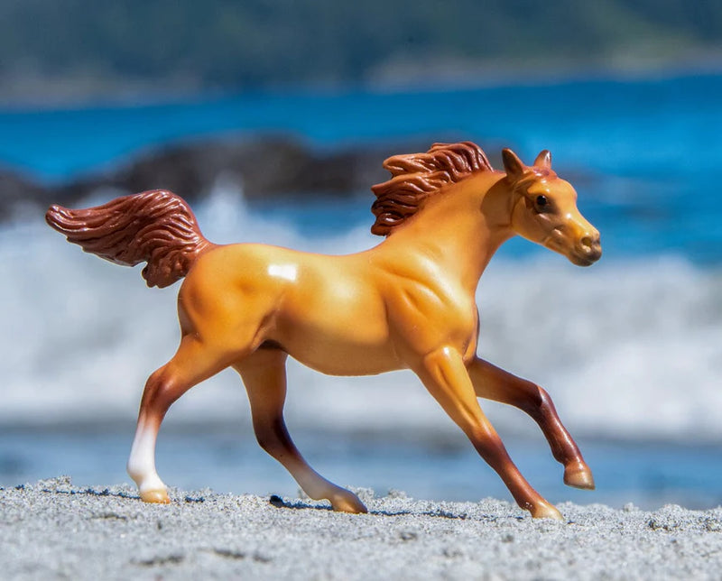 Load image into Gallery viewer, Breyer Horse Crazy Surprise Blind Bag
