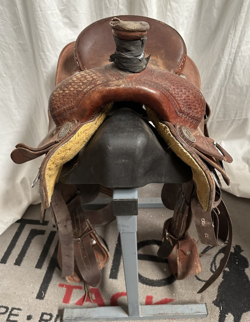 Load image into Gallery viewer, Used J. Stead 1/2 Basket Team Roper Saddle 14"
