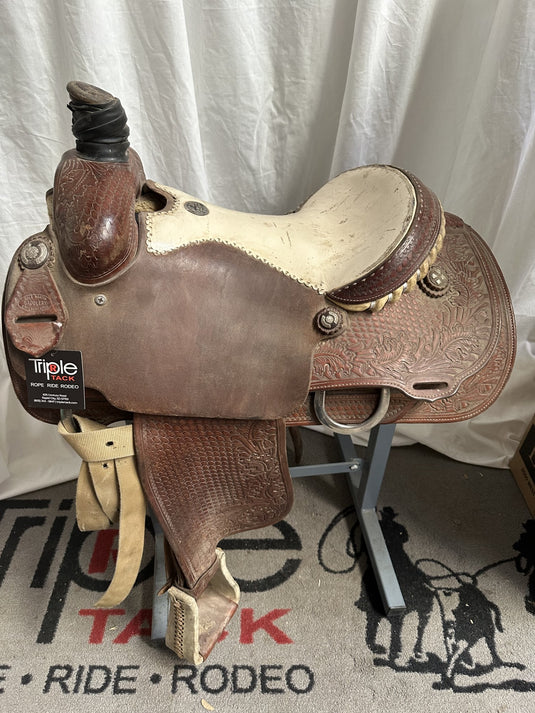 Used Dale Martin 7/8 Floral Team Roper Saddle 15