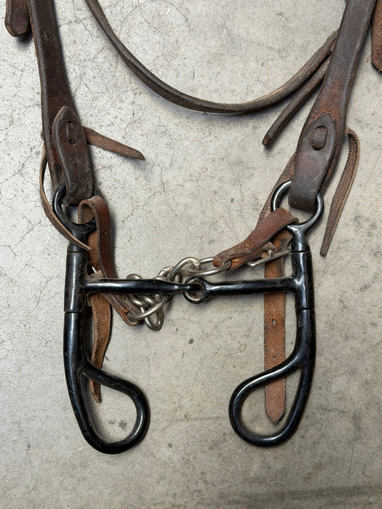 Used One Ear with Throatlatch, Teardrop Shank Smooth Snaffle Bit