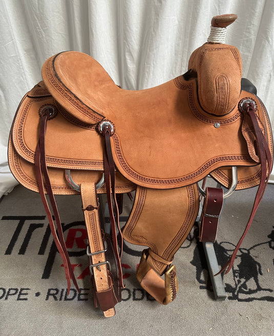 Triple R Modified Association Rancher Saddle 15.5"