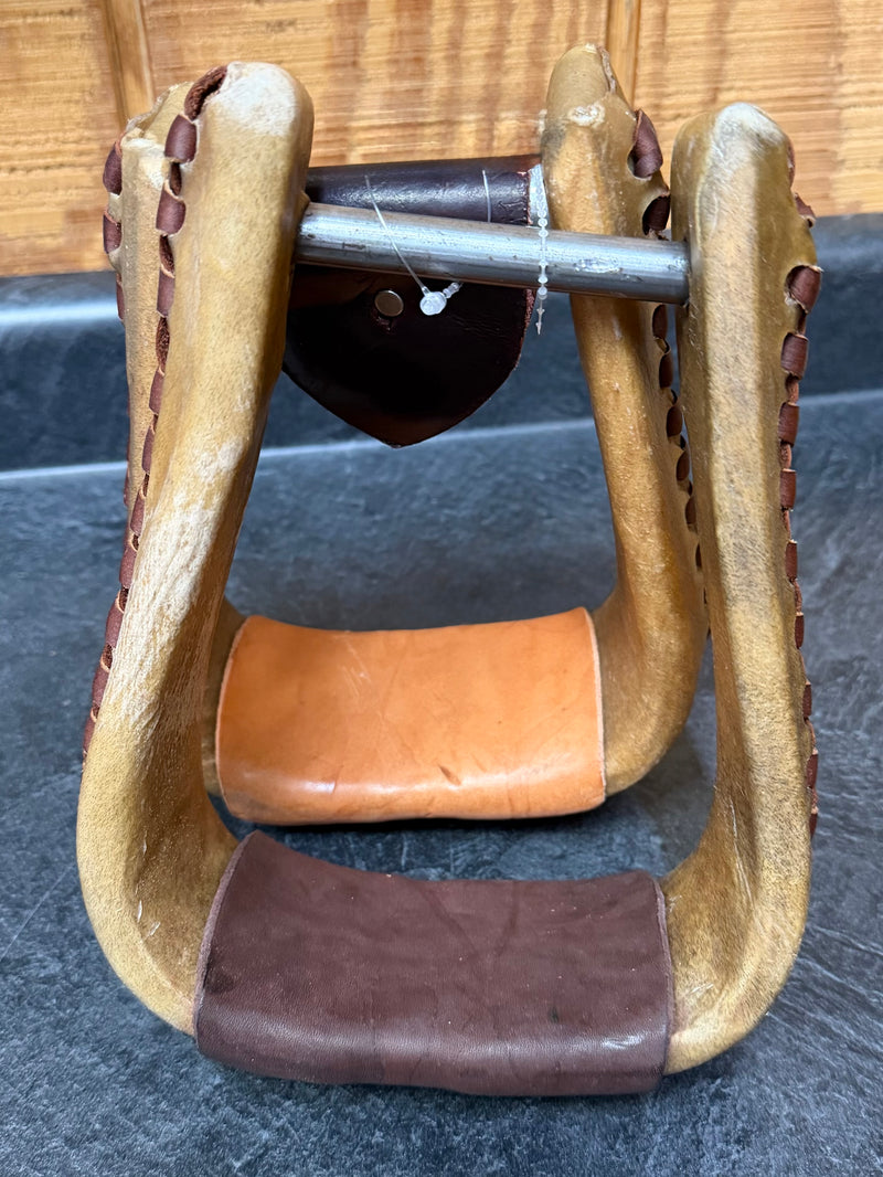 Load image into Gallery viewer, Rawhide Stirrups

