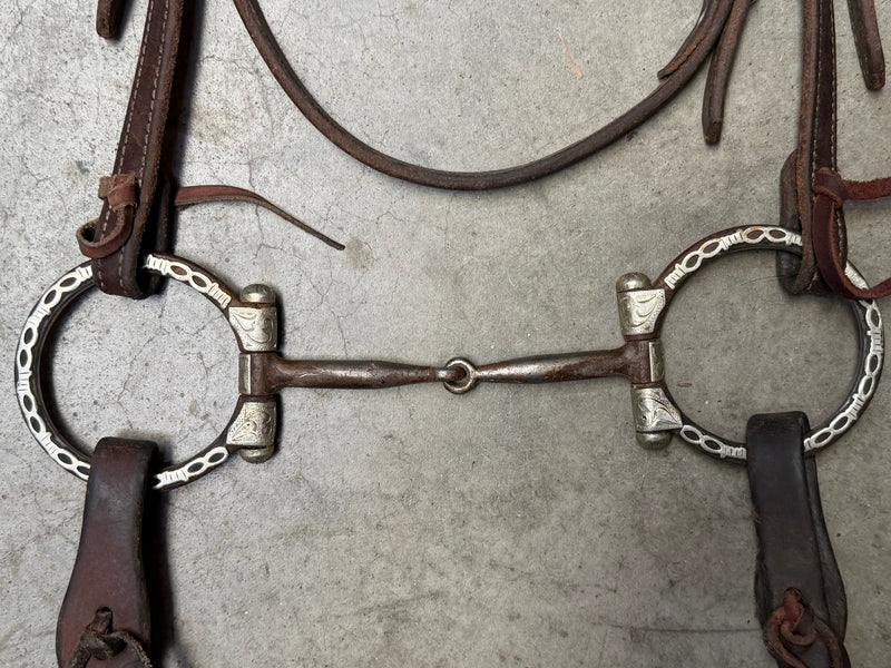 Load image into Gallery viewer, Used Bridle Set - Clinton Anderson Browband, Silver Overlay Dee Ring Smooth Snaffle Bit, Split Reins
